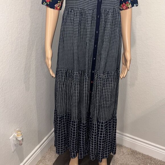 Bombay & Paisley floral and plaid tiered maxi dress - Picture 3 of 12